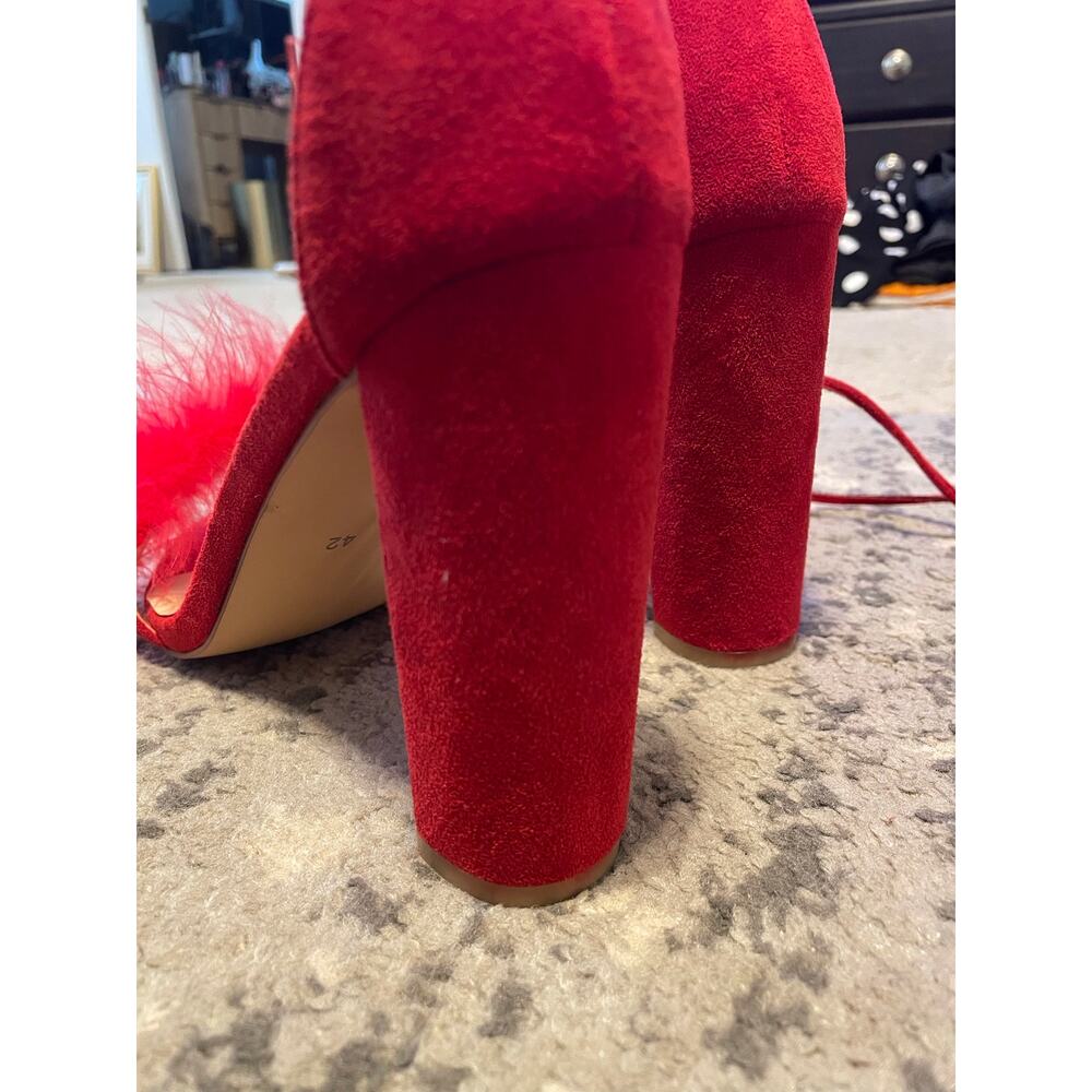 Red Faux Suede Feather Fur Ankle Tie Block Heel Sandals EU 42 - Picture 3 of 4